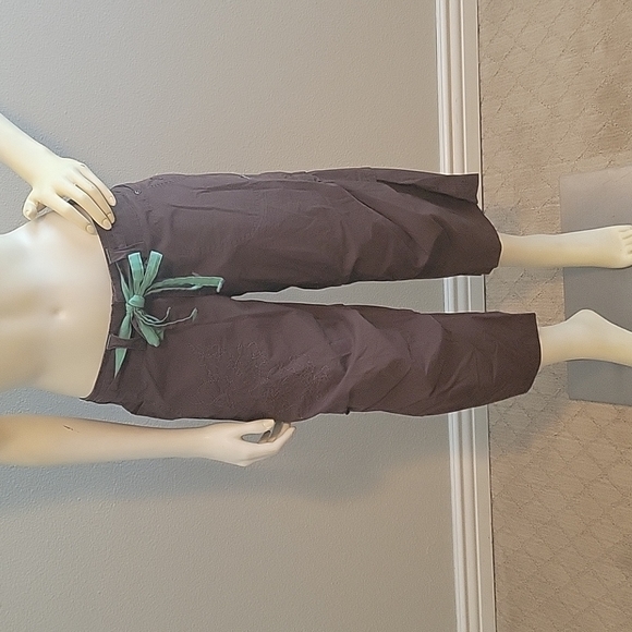NIKE capris - Picture 1 of 7